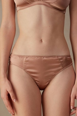 Natural Intimissimi Silk Cheeky Briefs | TCAWZ26103